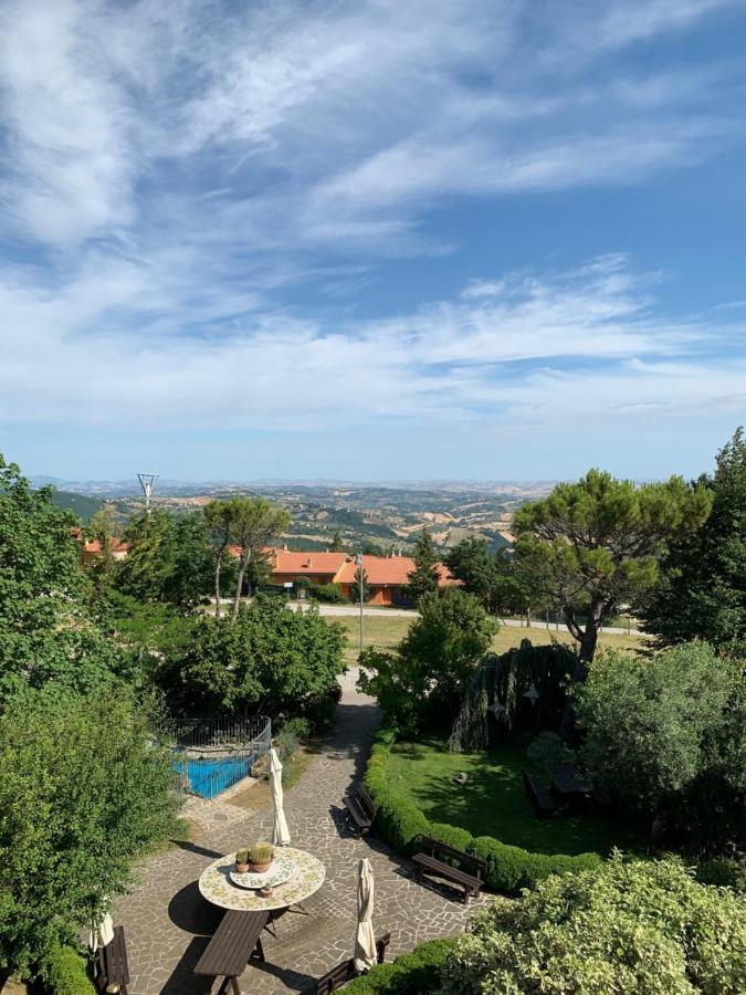 Hotel Tetto Delle Marche - Ristorante Dei Conti Cingoli Zewnętrze zdjęcie